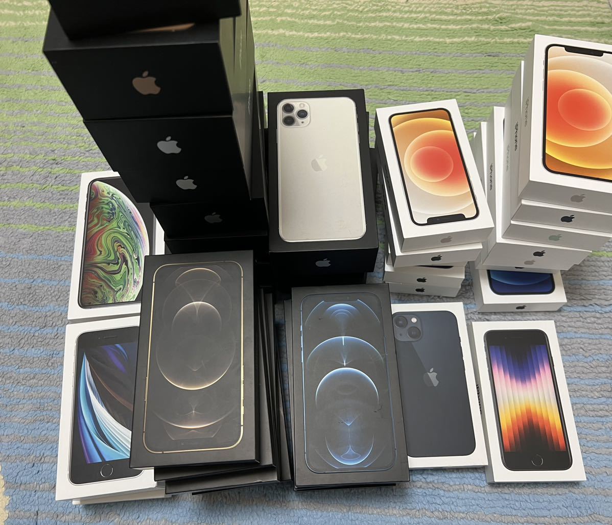 iPhone 13本体&箱 iPhone11世代、12世代、13世代箱 ,iphoneXSMAX1箱 【公式通販】
