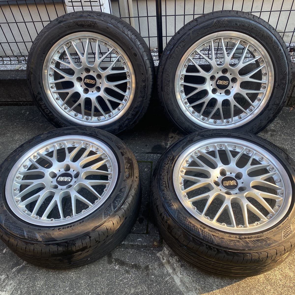 BBS Yahoo!オークション BBS製三菱純正18インチ曲りガリ傷修理からの
