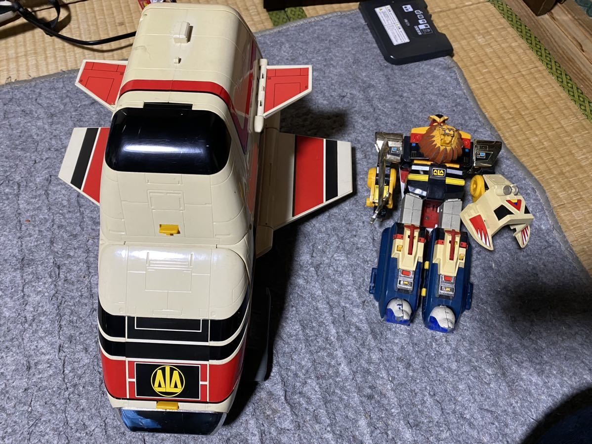 DX超合金 超獣戦隊ライブマン 超獣合体 ライブロボ ビッグスケール