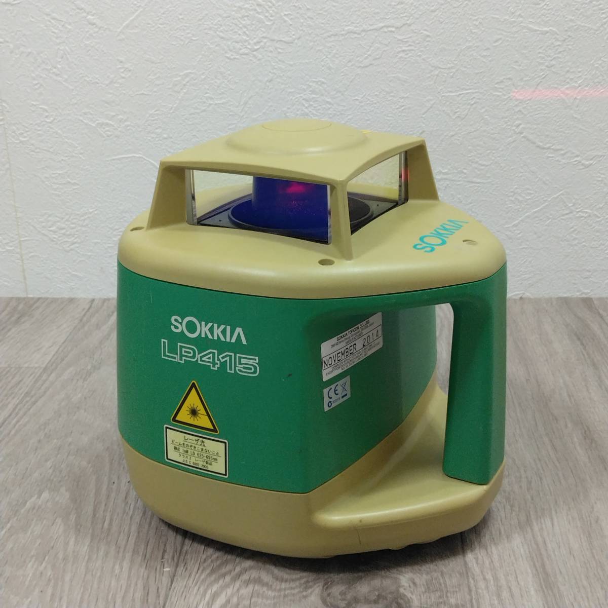 送料無料! SOKKIA ソキア LP415 自動整準レベルプレーナー / LR200 
