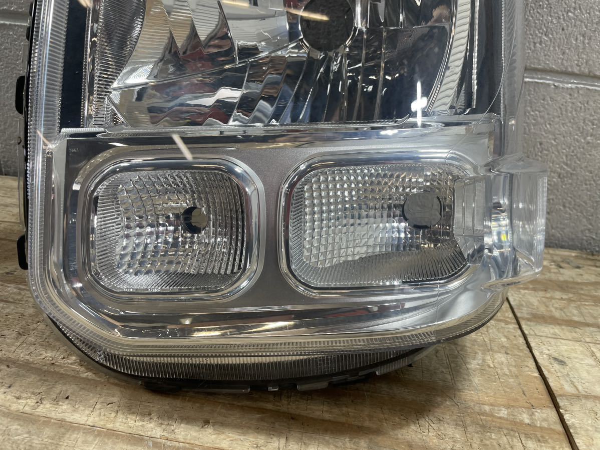 R50106 エブリィ DA17V ヘッド ライト 左右 ハロゲン LE14C6327 スズキ
