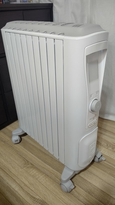 DeLonghi デロンギ ベルカルド オイルヒーター RHJ75V0915-GY 広さの