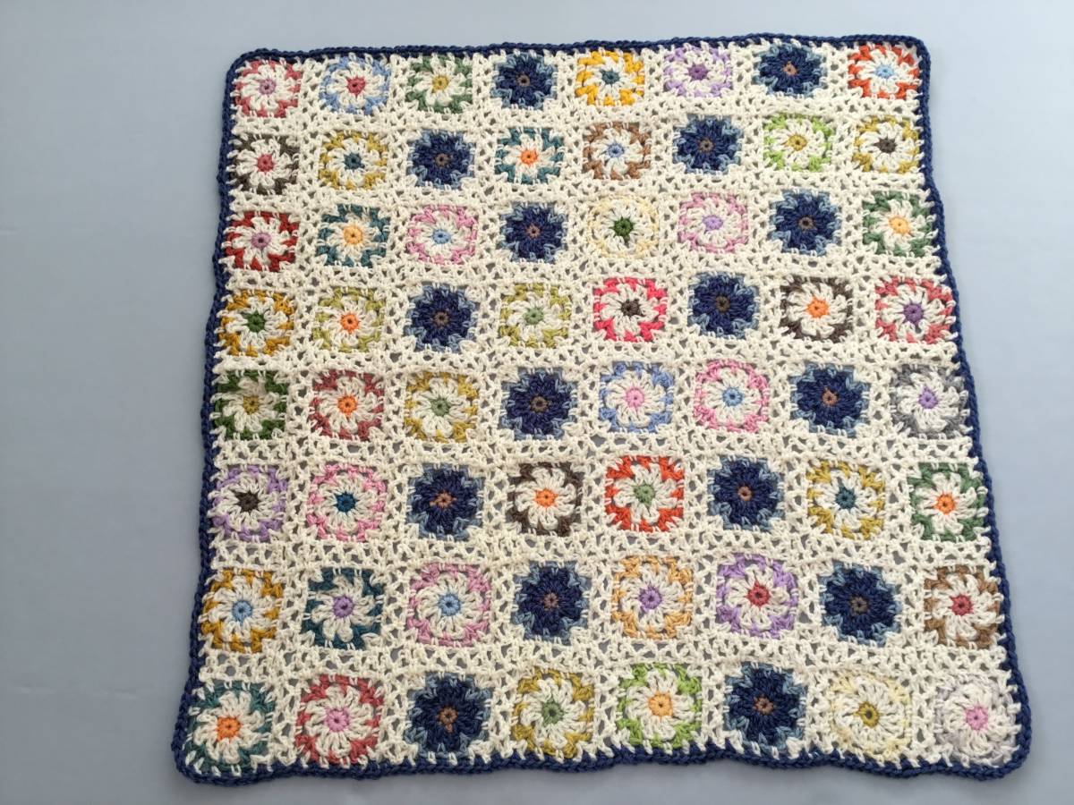 ☆ハンドメイド・ブランケット＊ポイントブルー＆お花畑モチーフ