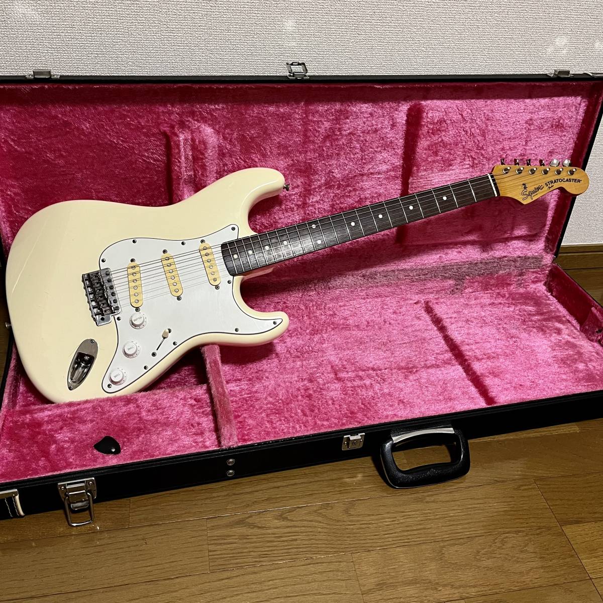 豊富な，お買い得 Fender Japan Squier SST-30 Aシリアル 1985年