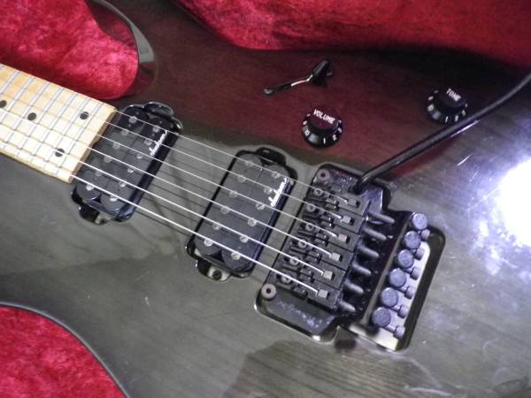 Charvel ⁄ - シャーベル CHARVEL Purple CDS-070-SSH HR⁄HMギター専門