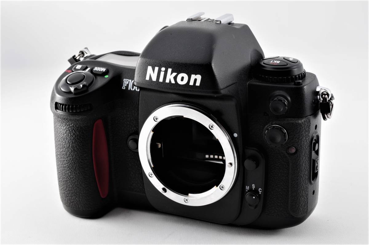 ニコン Nikon F100 ボディ＃YA22-9-65 ♯GAI65