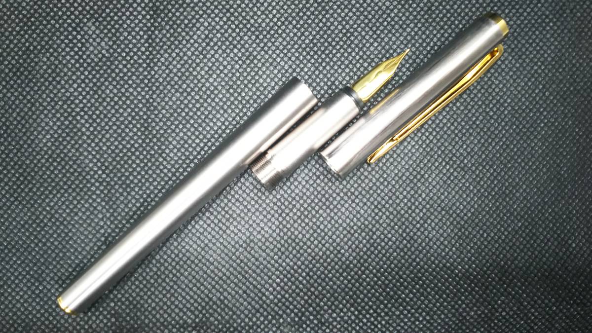 ☆送料無料☆ モンブラン 万年筆 ノブレス シルバー (Montblanc