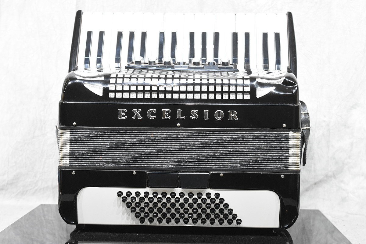 EXCELSIOR/エクセルシァー アコーディオン MOD.272 E アコーディオン