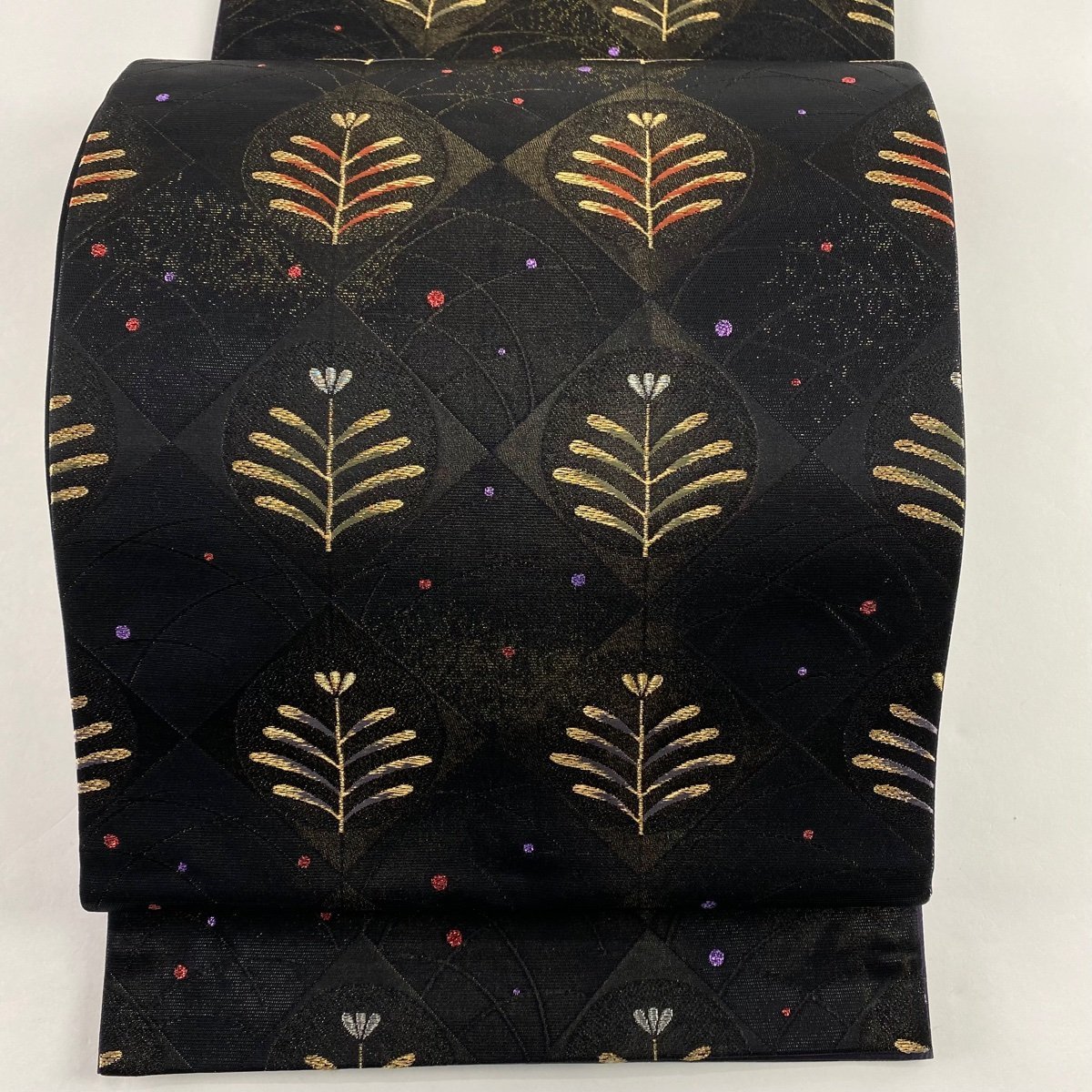 袋帯 美品 名品 草野一騎 落款 若松 露芝 金銀糸 箔 黒灰 六通 正絹 【中古】