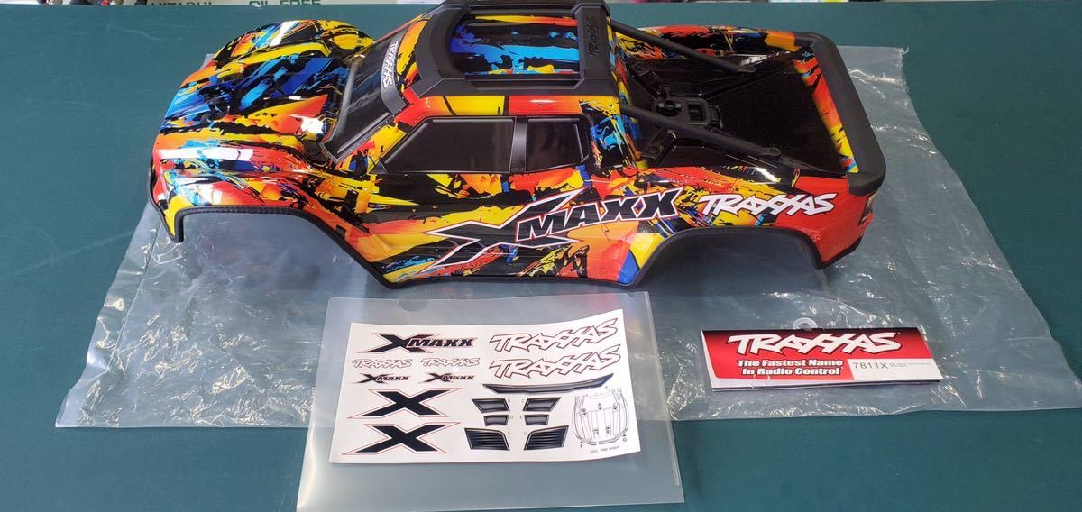 Traxxas XMAXX X-MAXX ソーラーフレア カラー ボディ 未走行品