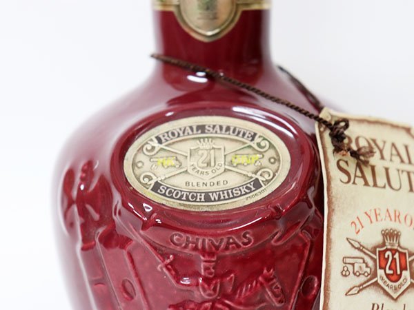 Royal Salute 21年 ブレンデッドスコッチウイスキー 赤陶器ボトル