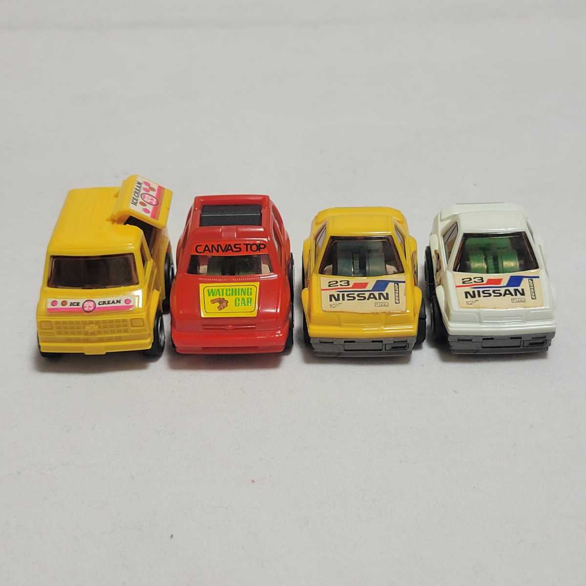 ミニカーセット 3台 赤と黄色 昭和レトロ チョロQ A品番 Wセット 4台 A-90 A-91 A-93 シェビーバン