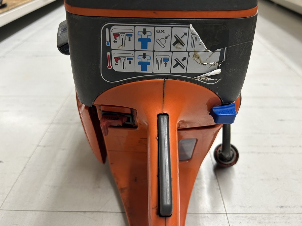 エンジンカッター パワーカッター ハスクバーナ 【愛知 東海店】CD853【売切り】Husqvarna エンジンカッター K770 100mm ★ ハスクバーナ コンクリートカッター 切断機 ガソリン ★ 中古