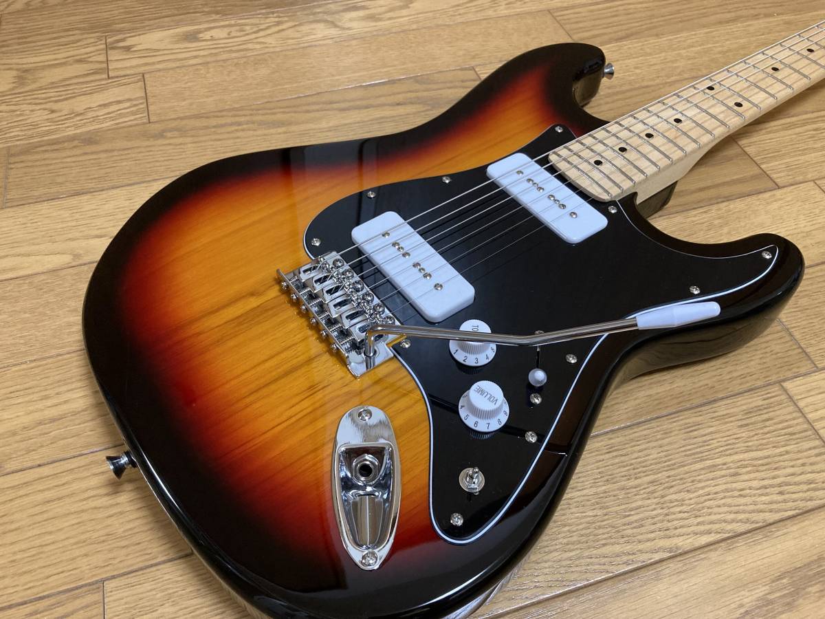 ちょい渋 フェイズアウト 搭載 P90タイプピックアップ ストラトキャスター フルメンテ済み サンバースト 美品 ストラト エレキギター