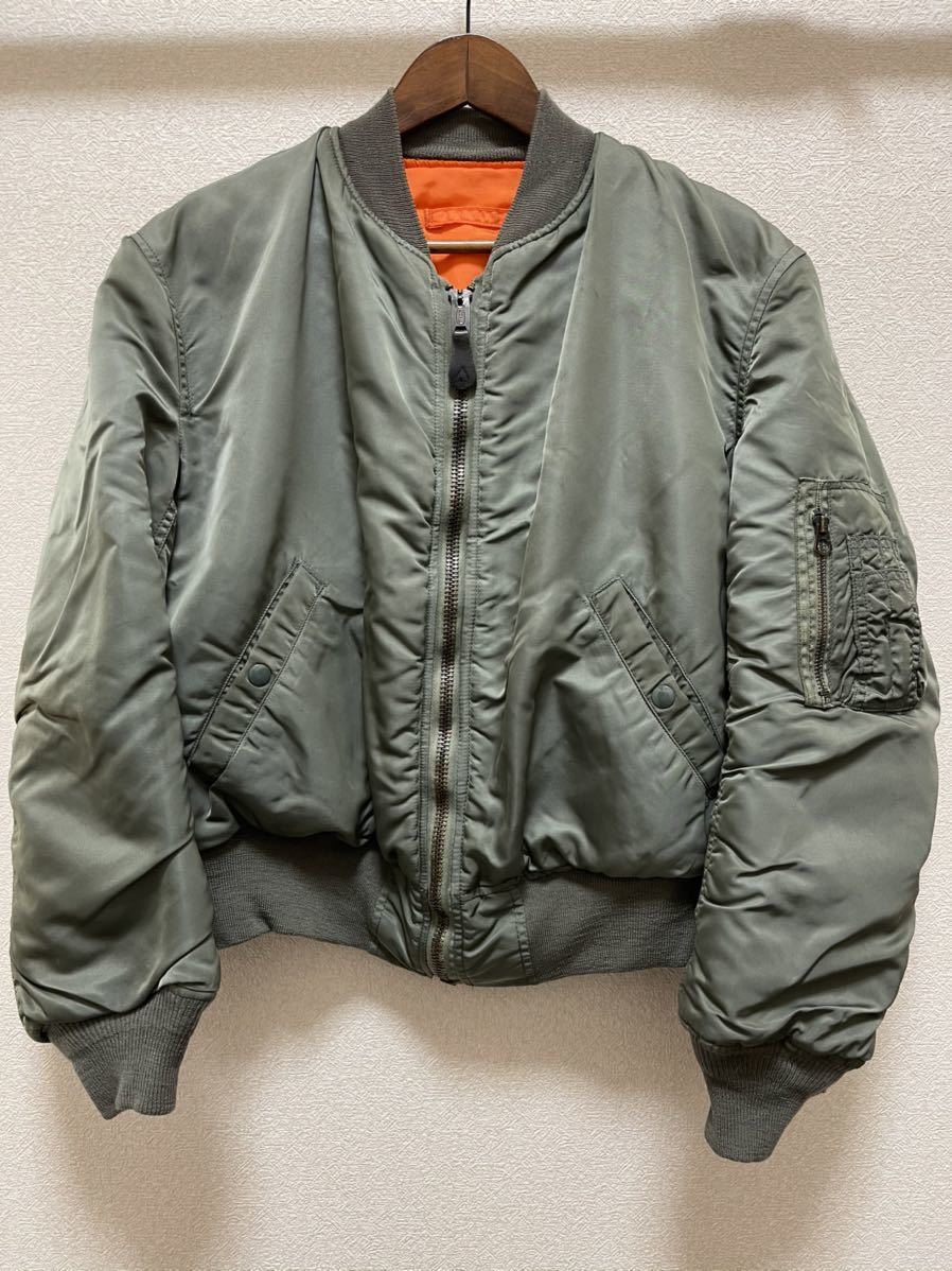 ALPHA アルファMA-1 USA製 MIL-J-8279D(USAF) MEDIUMアメリカ製 MA-1 ALPHA