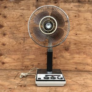 奈良県 マニア必見 東芝 レトロ 扇風機 SF-30K