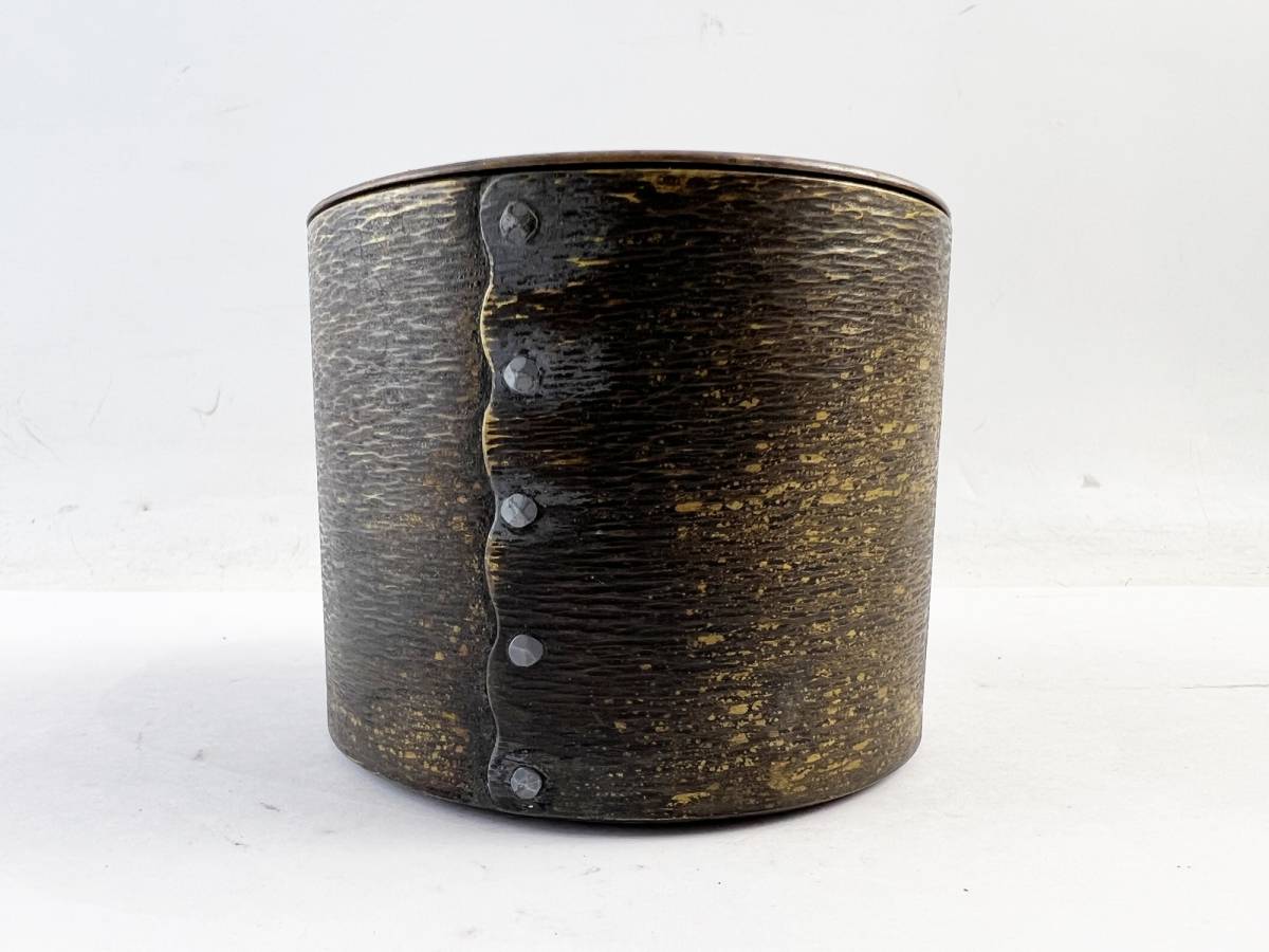 時代物 金谷 五郎三郎 造 黄銅 鎚目 銀鋲緘 灰皿 古道具 銘有 古