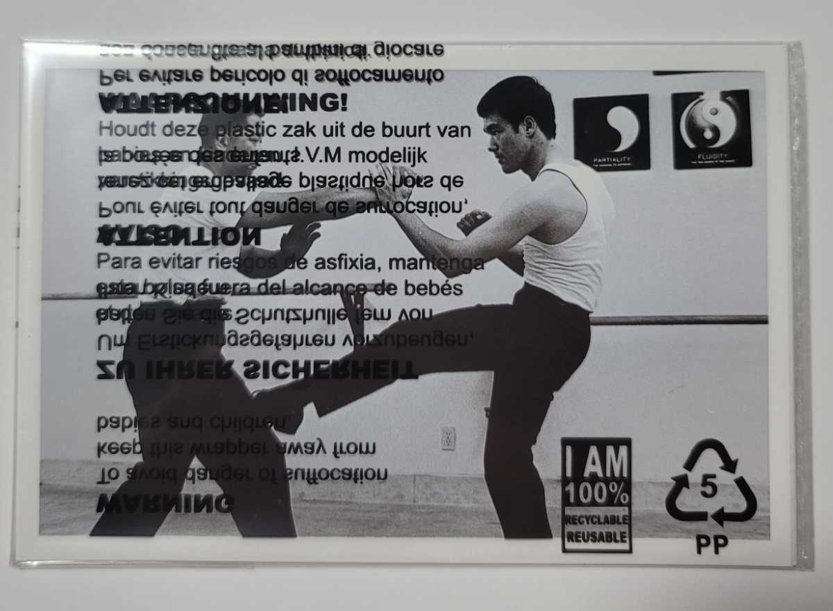 ブルース・リー　BRUCE LEE CAUGHT ON CAMERA SPECIAL LINITED EDITION　ペーパーバック版　世界75部限定特典付き