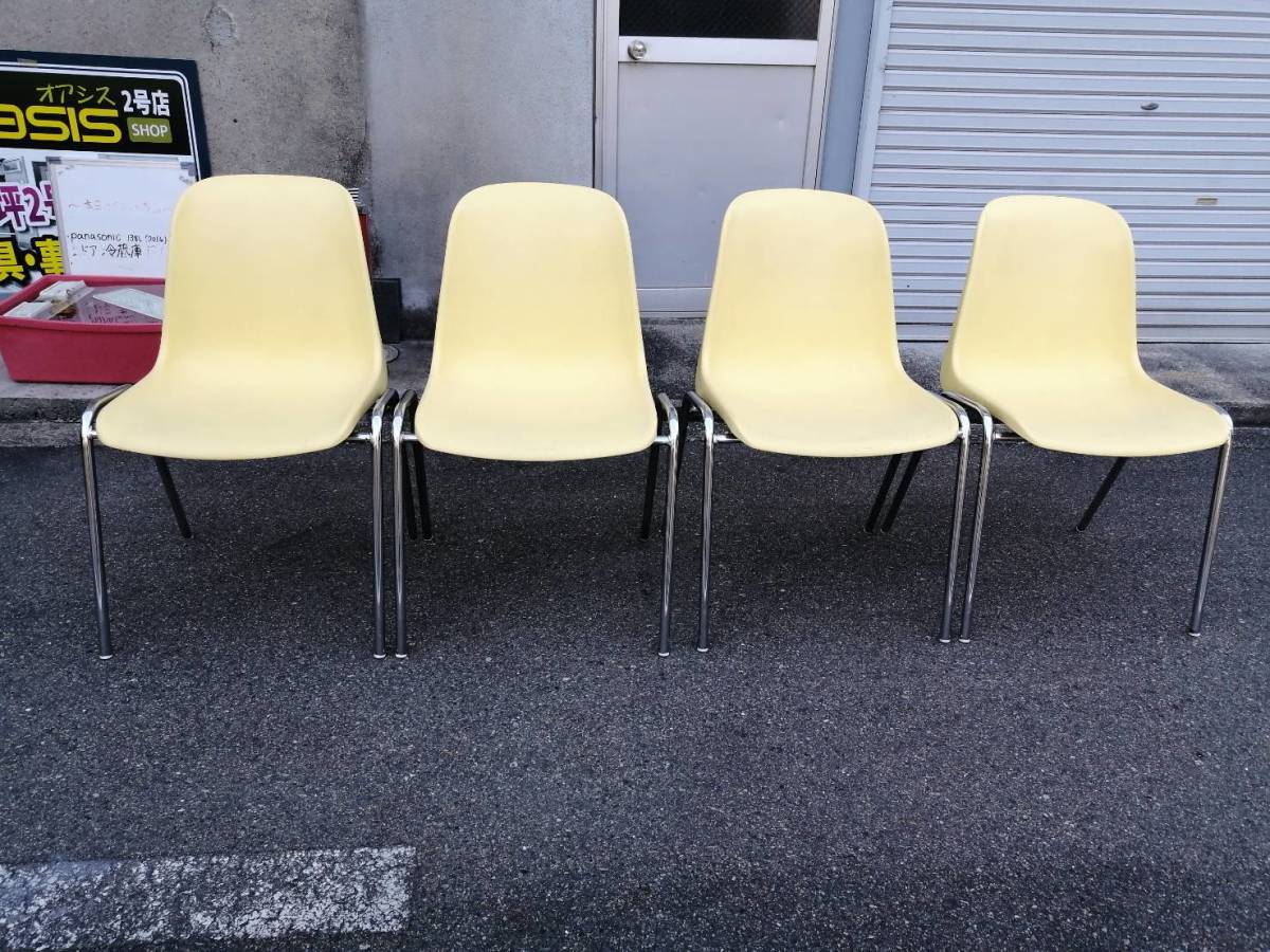 【中古】大阪引取限定　スタッキングチェア　イエロー　4点セット　インテリア　待合　会議室　積み上げ保管【KTA1F052】