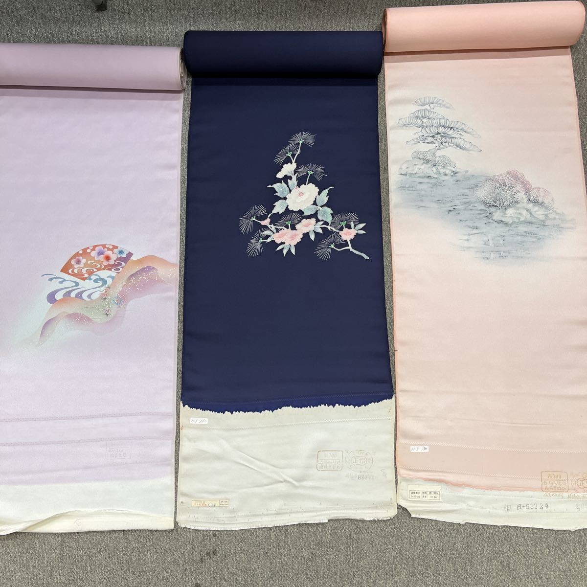 24 未仕立て リメイク 花柄 正絹　伝統工芸　着物　反物　