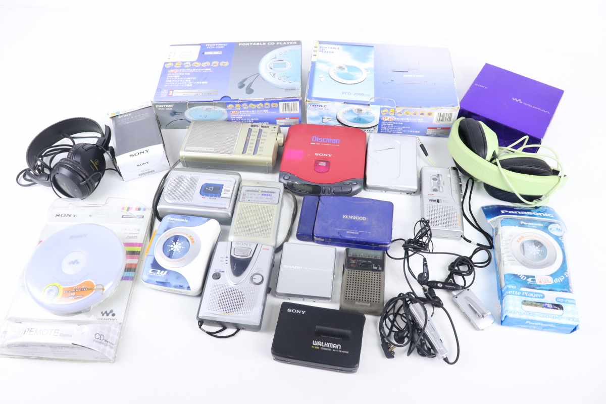 初代ウォークマンがかっこいい。20th Anniversary 1979-1999 WALKMAN