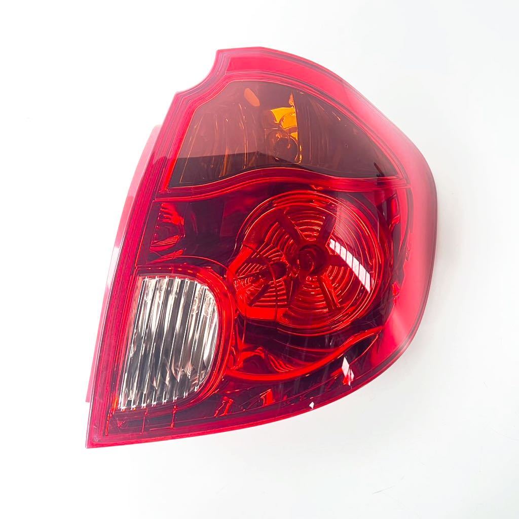MPV LY3P 純正 4点セット P5134 - マツダ 後期 テールランプ メルカリ