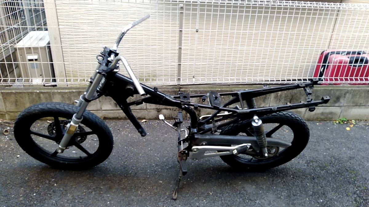 YB125SP? 書類付フレーム