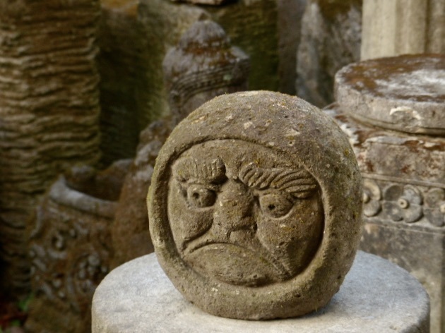 だるまの石像h20cm/7kg ダルマ 達磨　縁起物　七転び八起き 0121