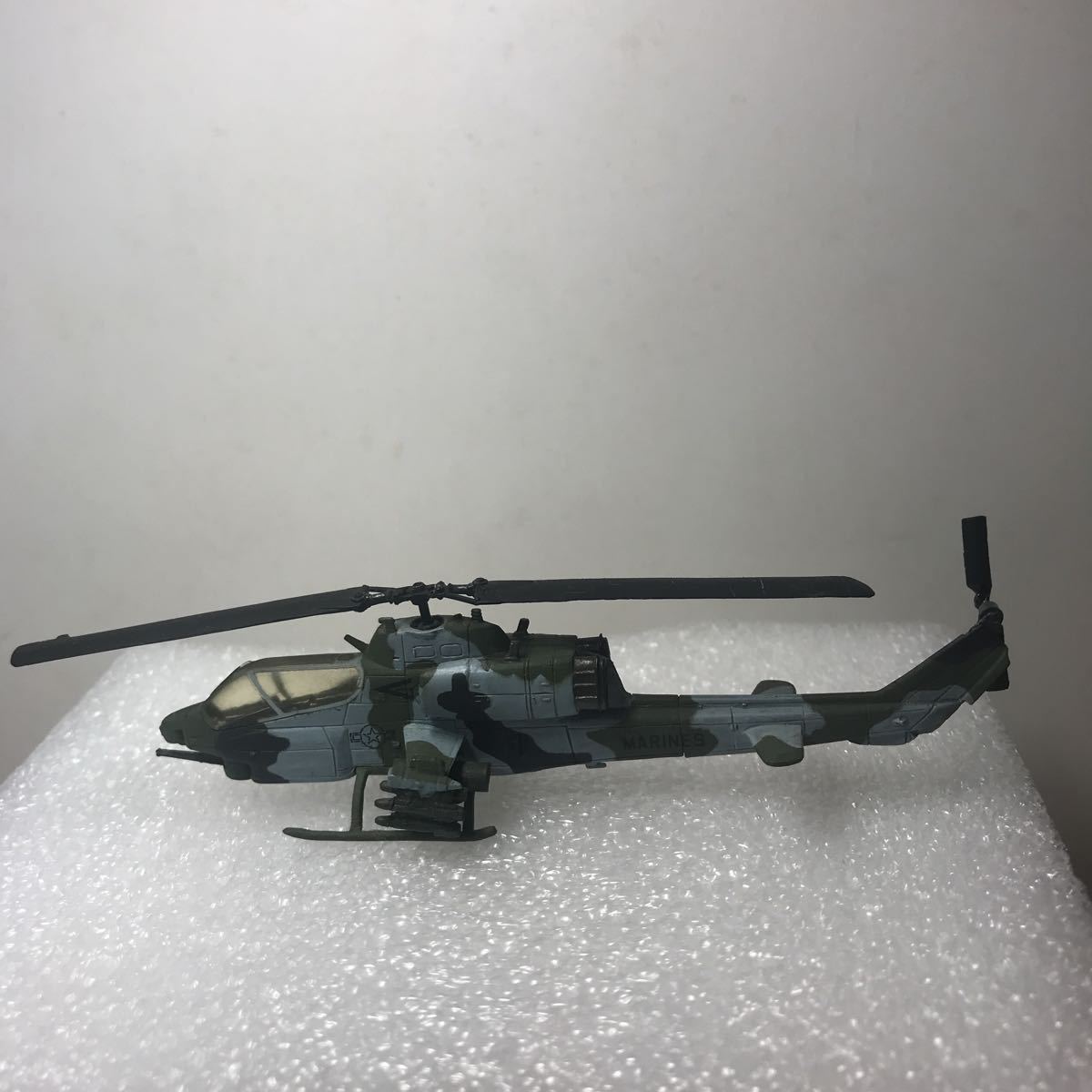 1/144ワールドタンクミュージアム AH-1S AH-1W スーパーコブラなど4機