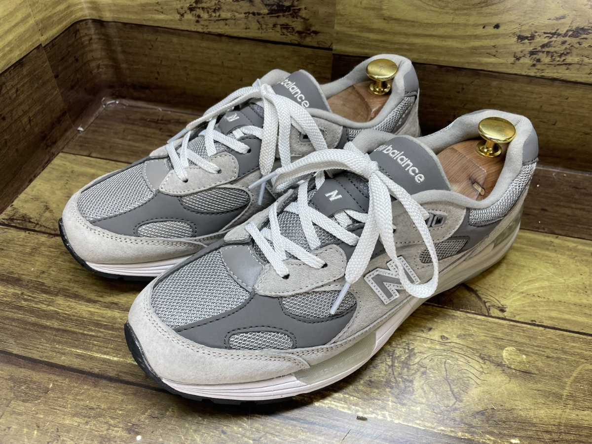 名機降臨！衝撃のコレクション！USA/アメリカ製！ニューバランス【M992】高級ローカットスニーカー!グレー×シルバー×ホワイト 26cm/US8/D