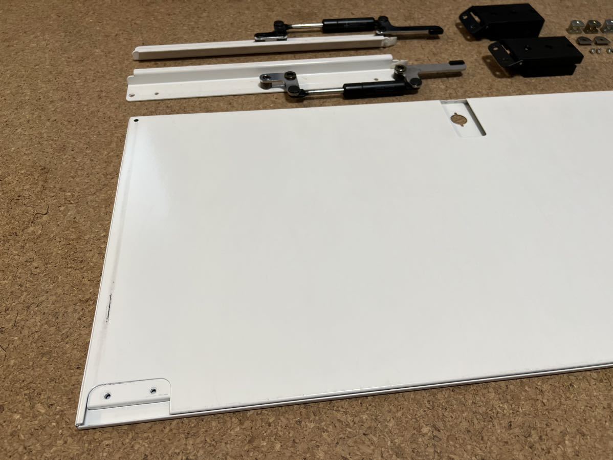美品USMハラー/hallerフリップアップドア1枚と金具一式+パネル6枚セット 送料込み】USM ハラー 旧フリップアップドア ピュアホワイト B