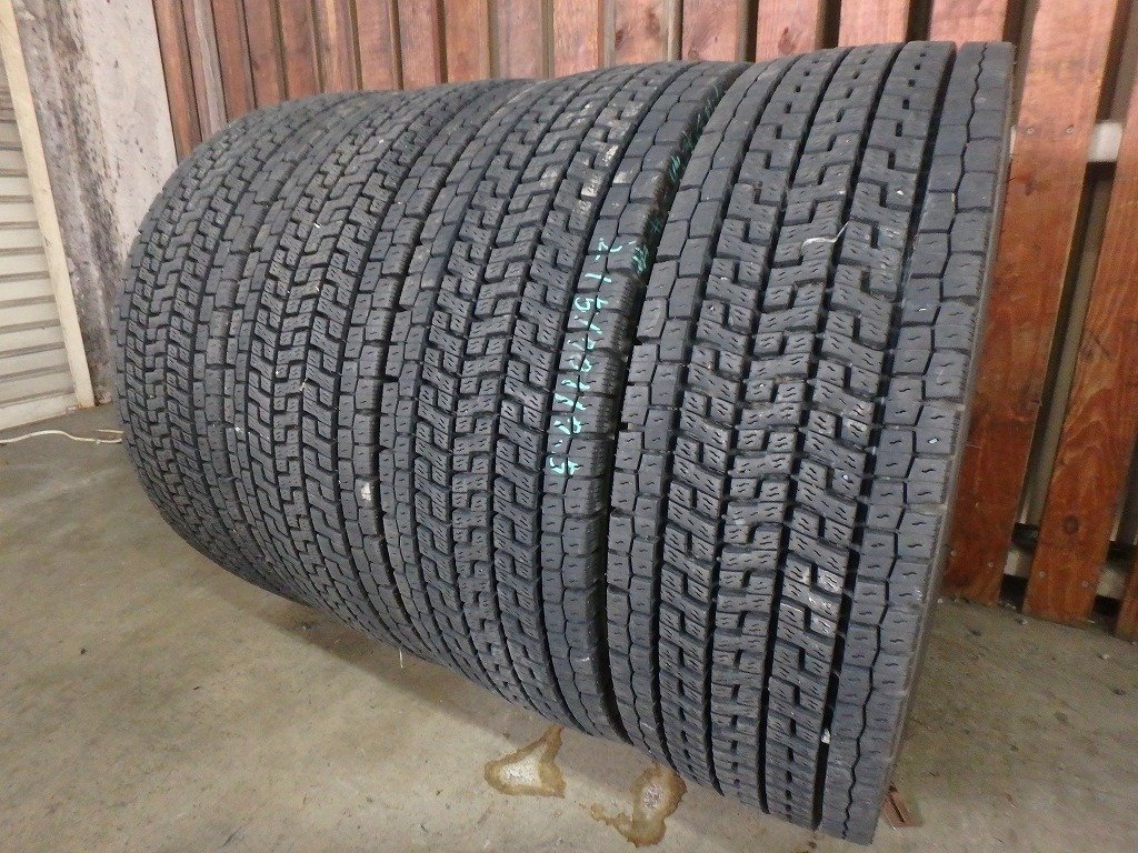 人気セール，高品質 L65 215/70R17.5 123/121 ヨコハマ ZEN903zw スタッドレス 4本 2018年製 約8.5分山 訳あり(タイヤ)｜売買されたオークション情報、yahooの商品情報をアーカイブ公開 - オークファン タイヤ