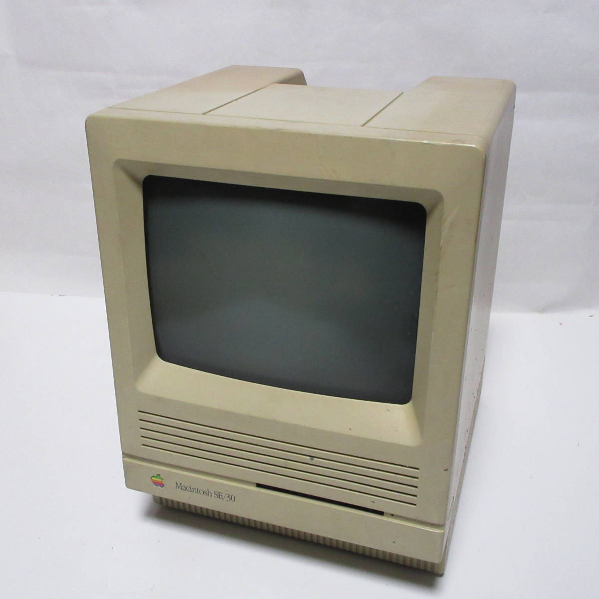 ジャンク 動作・通電未確認 Macintosh SE/30 M5119 マッキントッシュ