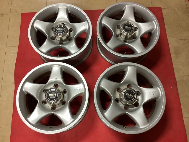 BS NR595 16インチアルミホイール 16x7J+20 PCD139.7 6穴 a-2156 K1-3 