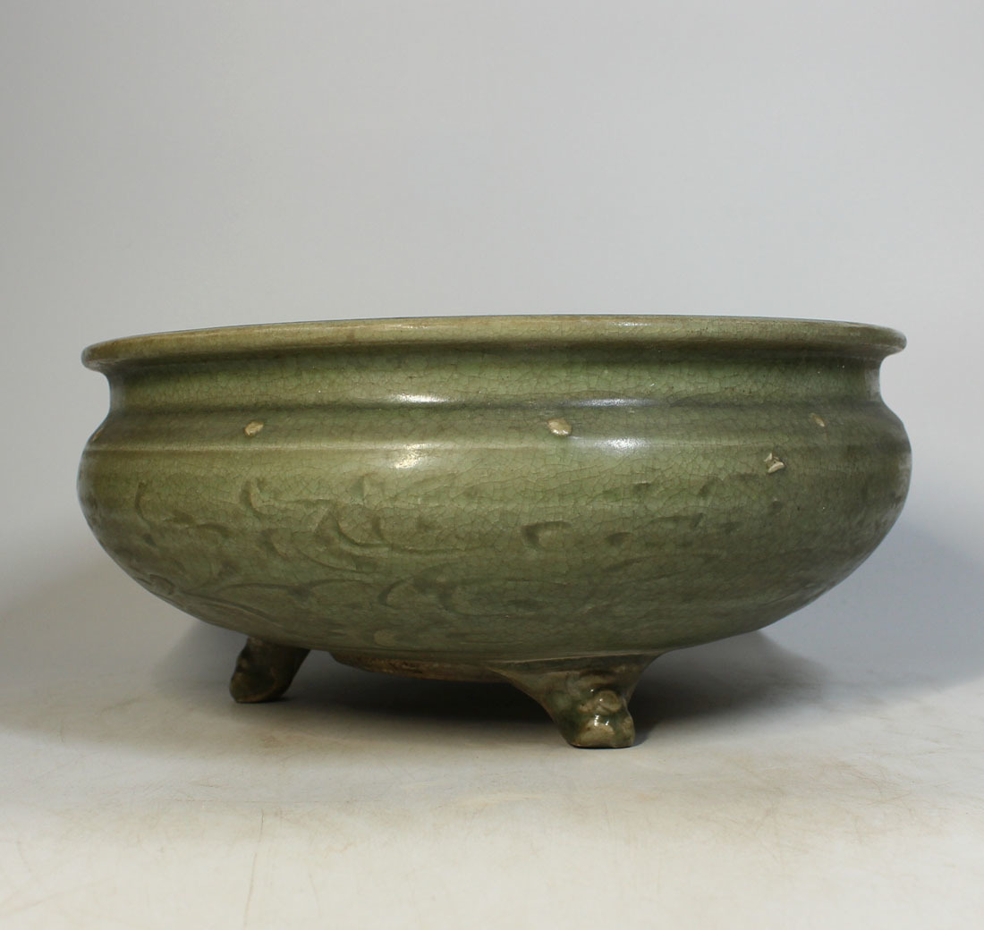 銘品 宋代龍泉窯青磁三ツ足香炉 中国古玩古美術伝来品
