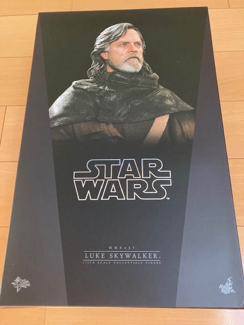 新品　未使用　ホットトイズ　ムービー・マスターピース　１／６　スターウォーズ　最後のジェダイ　ルーク・スカイウォーカー