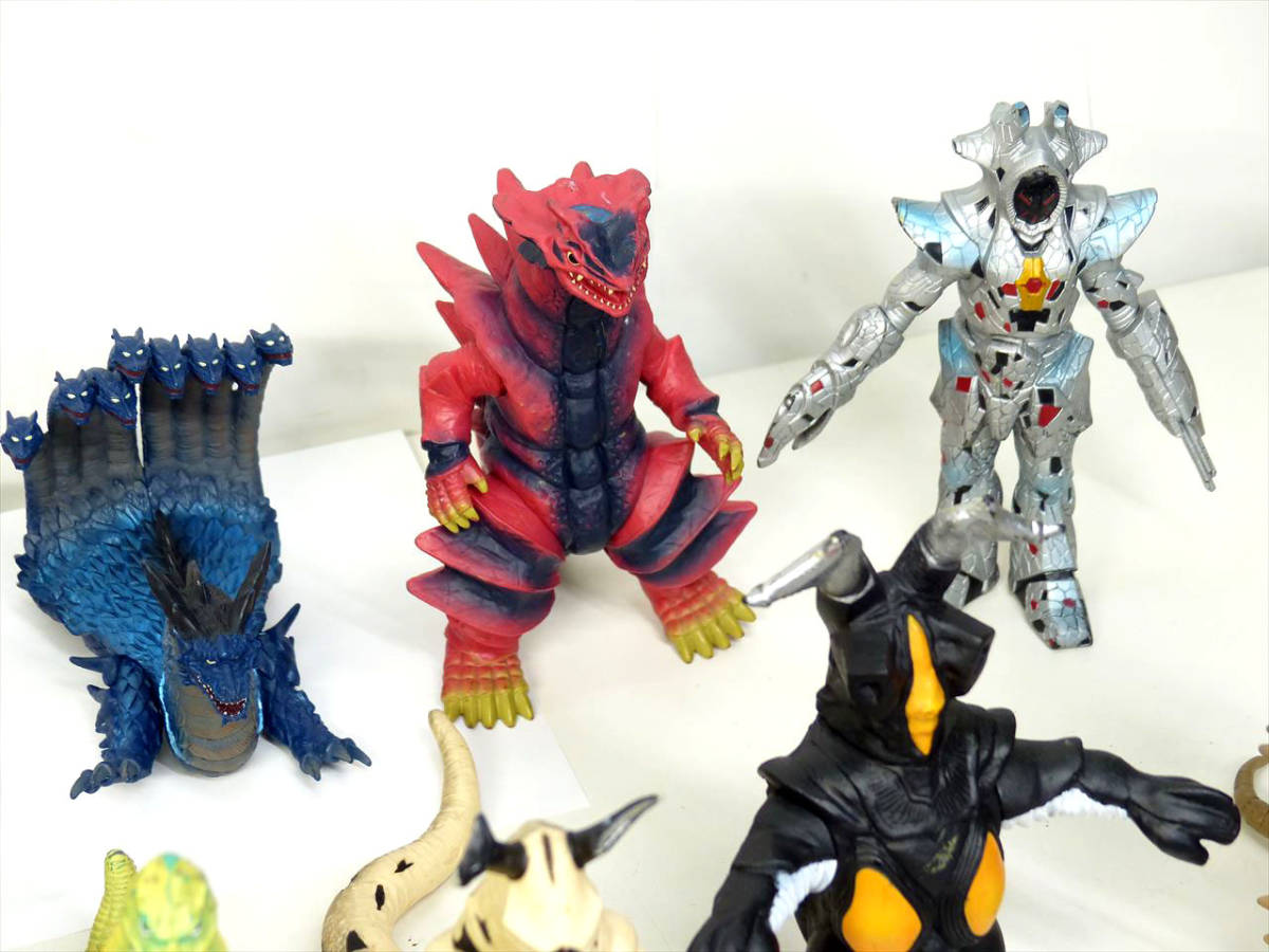 ウルトラソフビシリーズ大全集｜ウルトラマンおもちゃウェブ｜バンダイ