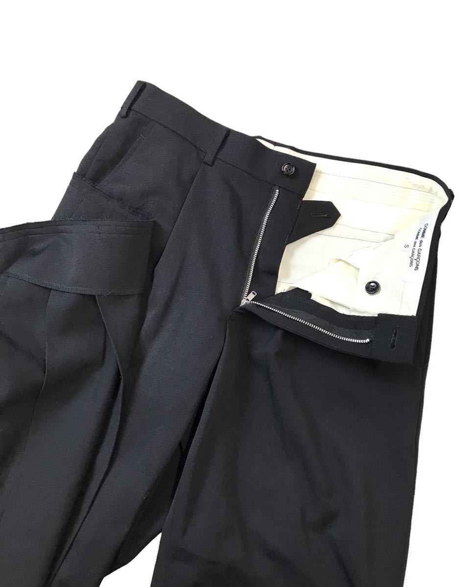D) COMME des GARCONS COMME des GARCONS コムデギャルソン コムコム
