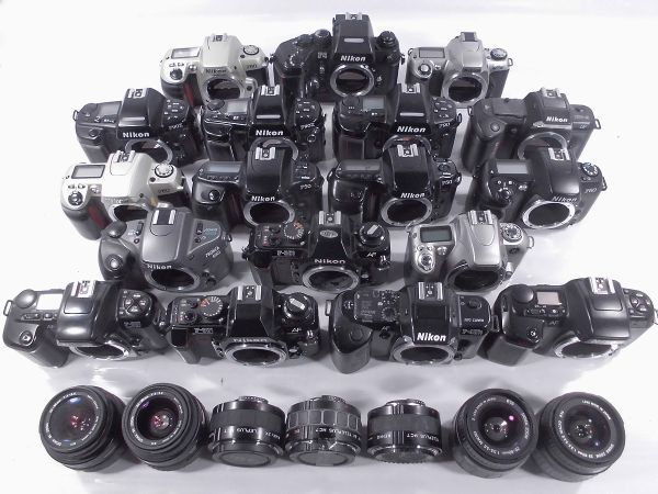 行董】ニコン Nikon FA シルバーボディNIKKOR 50mm 1:1.4 5475380 一眼