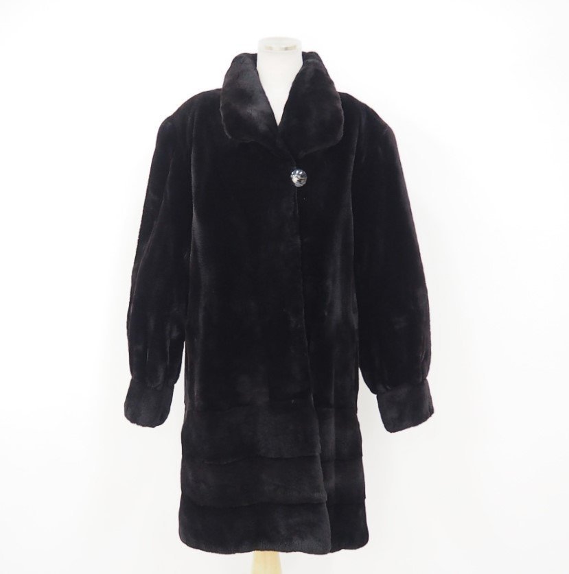 美品【 SAGA MINK 】裾横段デザイン ◇高級毛皮 シェアード