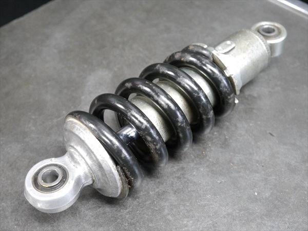 R50337 NSR50後期 99年最終レプソル走行3000㎞台 純正 リア サスペンション 左右ASSY SHOWA NSR80 モンキー エイプ DAX