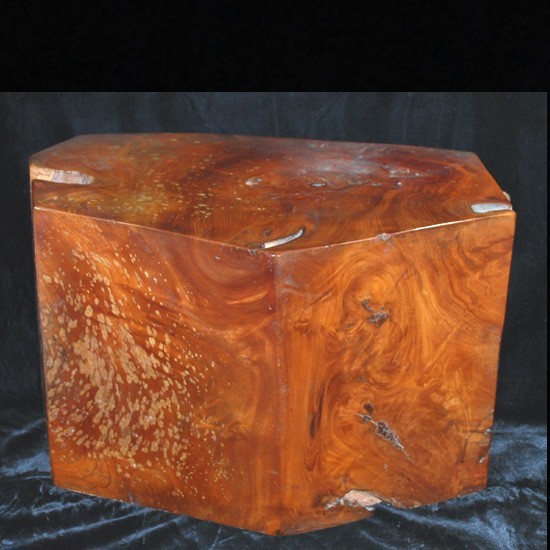 sw1795 重量 ( 24kg 程 ) があり、非常に希少！ ◆ 鎖付 瘤杢木無垢花梨 置物台 ◆ 中々無い一品です。