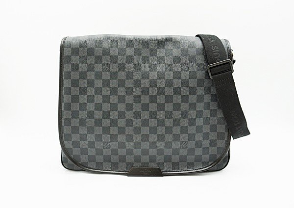 【HOT，定番】 LOUIS VUITTON ルイ ヴィトン ダニエルMM N58029 ショルダーバッグ ダミエグラフィット(ダミエ・グラフィット)｜売買されたオークション情報、yahooの商品情報をアーカイブ公開 - オークファン かばん、バッグ