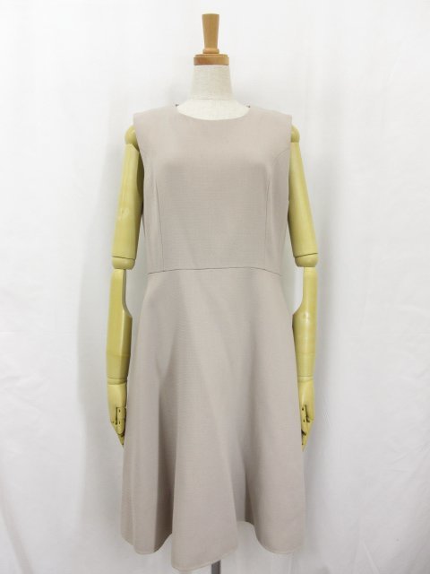 美品【フォクシー FOXEY】40330-A0FZ15K 膝丈 レース付裏地 ノースリーブワンピース (レディース) size42 ベージュ系 ◎17LO3045◎