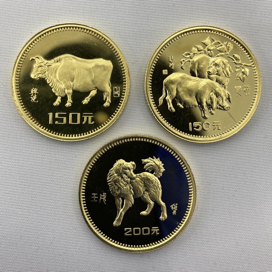 BABD0012】中国十二支金貨 22K 1982年 戌 200元 / 1983年 亥 150元