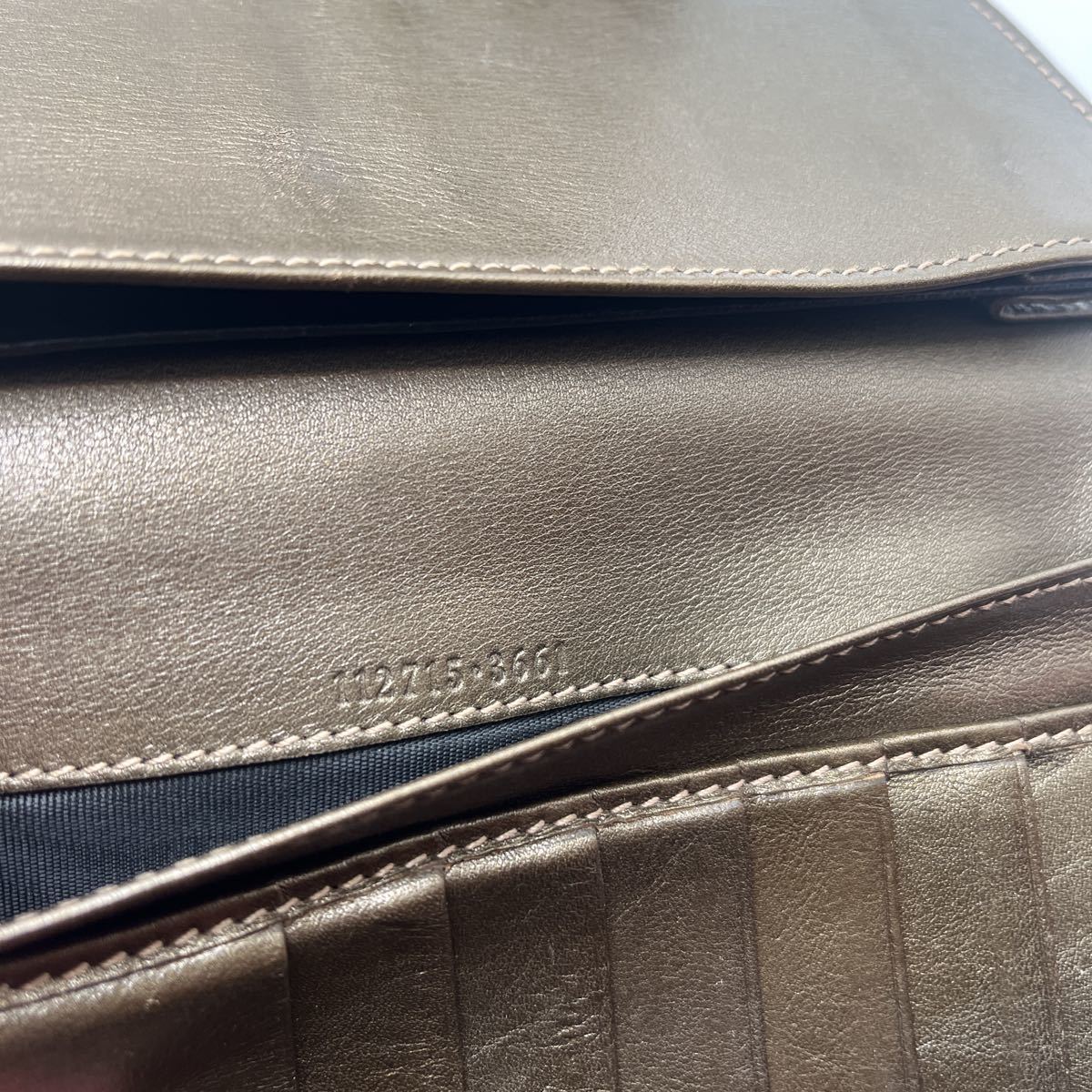 グッチ 長財布 GUCCI Wホック GGキャンバス GG柄 レザー キャンバス W