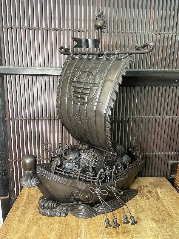 銅製 大型 宝船 寶舟 七福神 置物 オブジェ ④ コレクター放出品 真鍮製 在銘 七福神 宝船 大型 宝舟 置物 縁起物