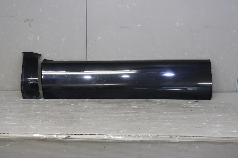 新品 未使用 CV1W デリカD5 左ドアパネル ドアプロテクター ドアモール デリカ D5 前期(CV5W CV1W) 純正 左 左前 左フロント ドアプロテクター