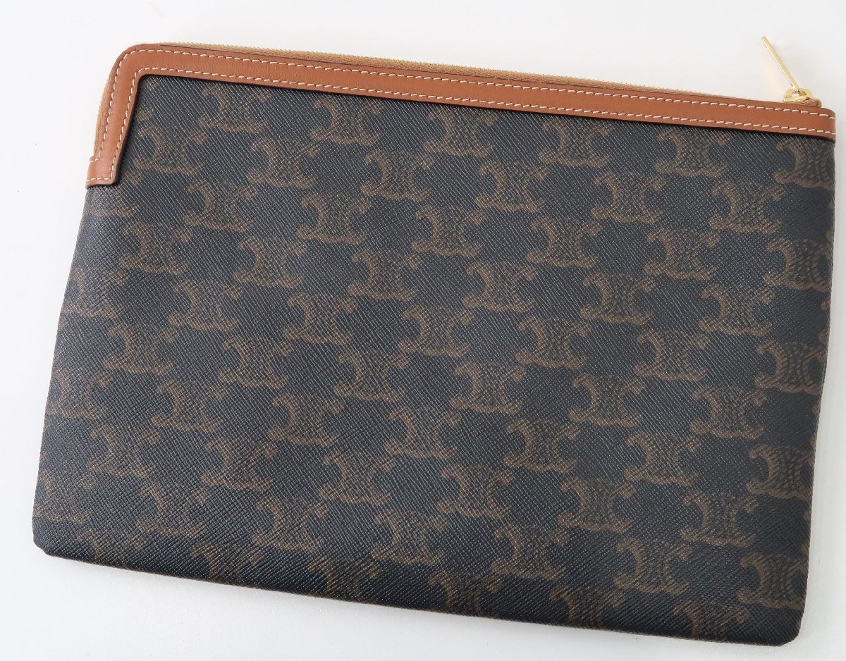 定価9.5万円弱 トリオンフ柄！美品 セリーヌ マカダム クラッチバッグ