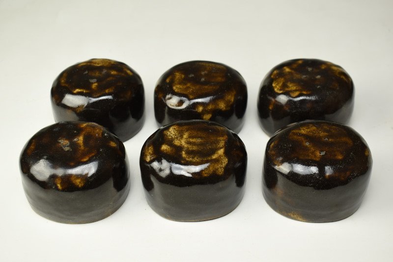 - 蓋物 さんすい通販本店 【蔵c8842f2】飴釉　蓋物　小鉢　蓋付向付　六客